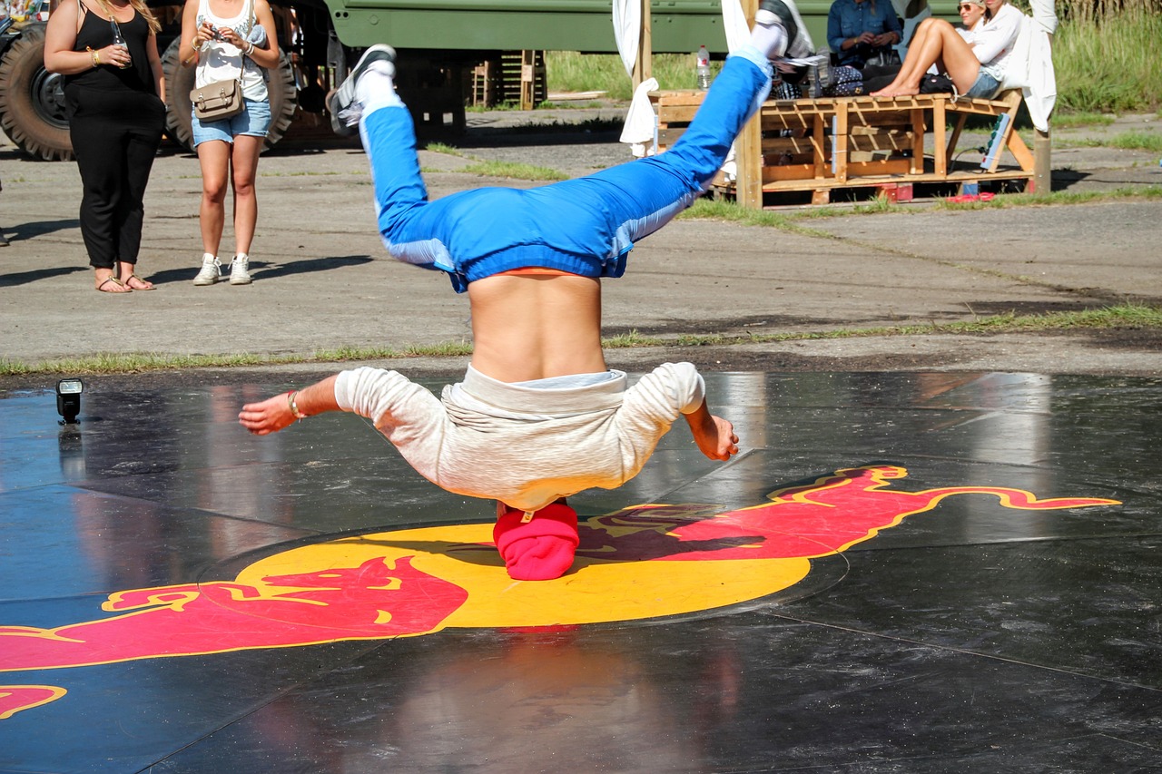 breakdance-1647202_1280